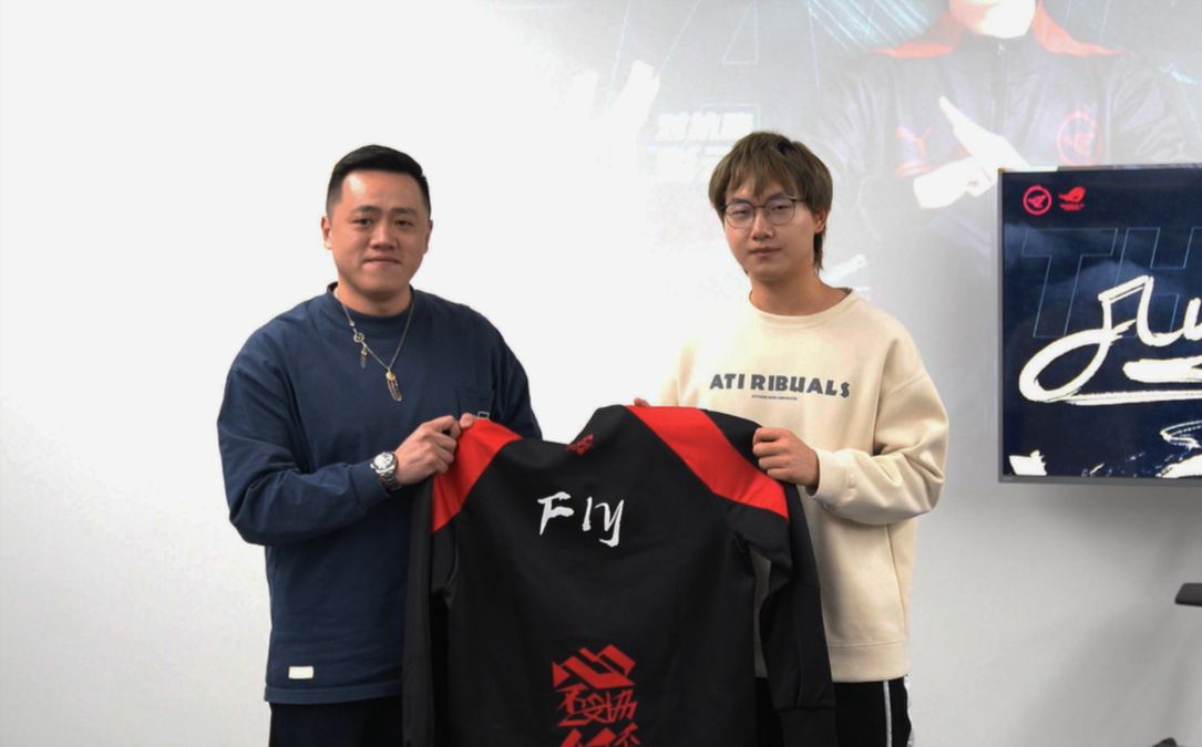 更要求我们 更要求我们