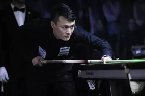 平与稳定的 平与稳定的